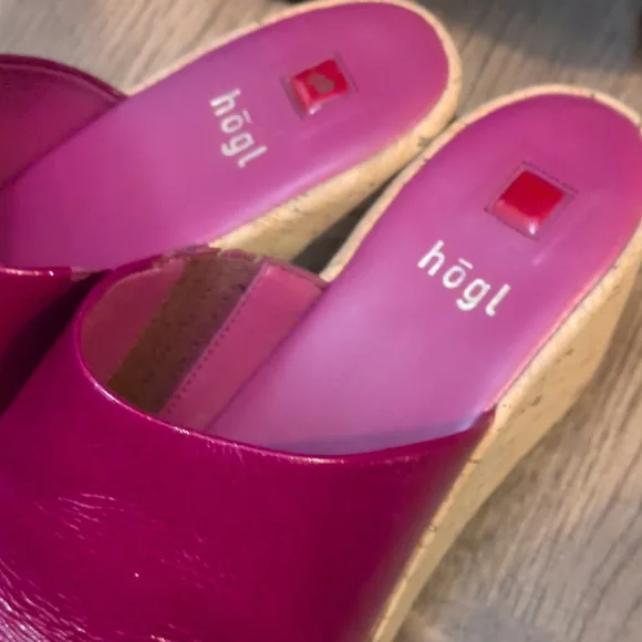 Fuchsia Wedge Sandals - Picture 2 of 6